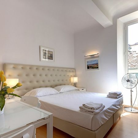 Residenza Castellani Apartment ฟลอเรนซ์ ภายนอก รูปภาพ