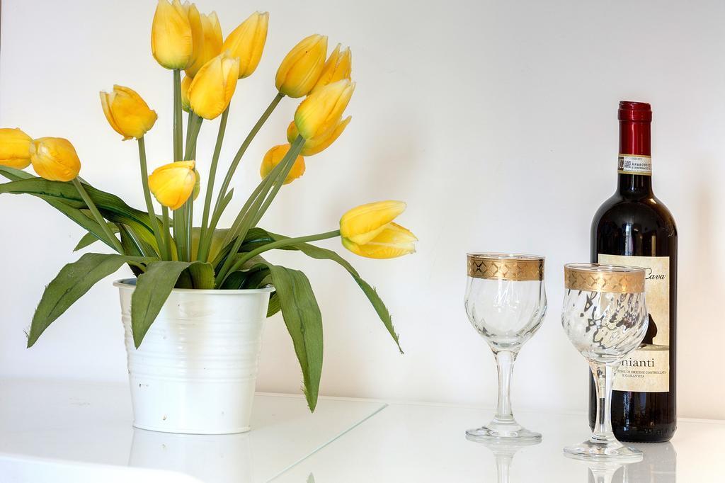 Residenza Castellani Apartment ฟลอเรนซ์ ภายนอก รูปภาพ