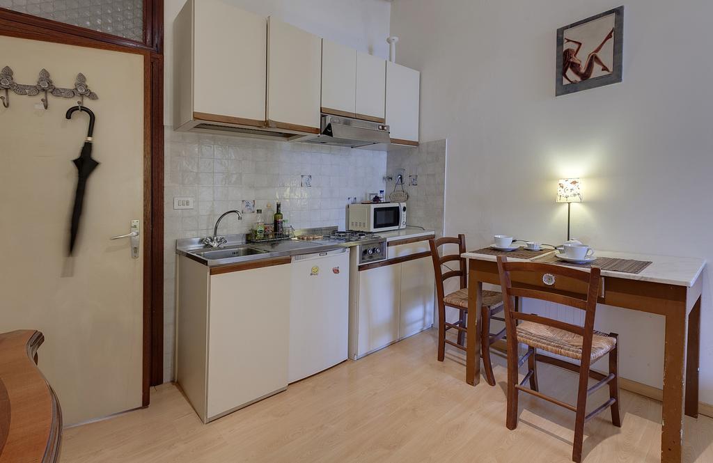 Residenza Castellani Apartment ฟลอเรนซ์ ภายนอก รูปภาพ