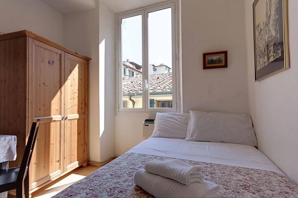 Residenza Castellani Apartment ฟลอเรนซ์ ภายนอก รูปภาพ